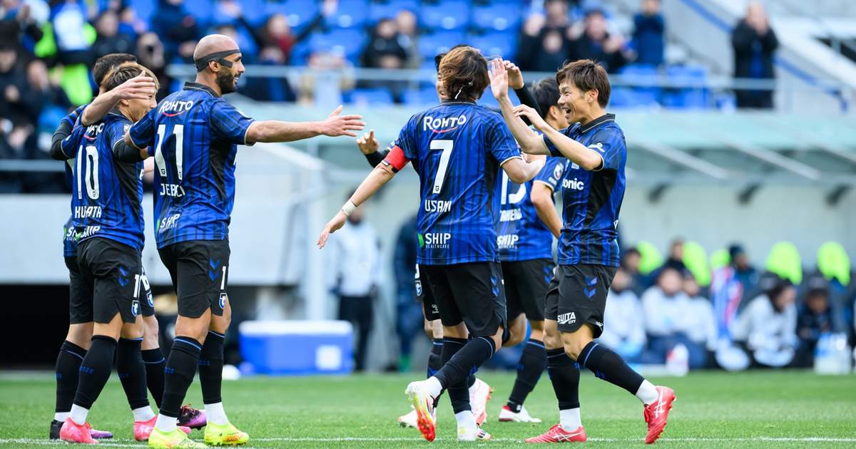 拉菲尼亚金球第五是否不公平？莱万：其实这些排名不能太当真